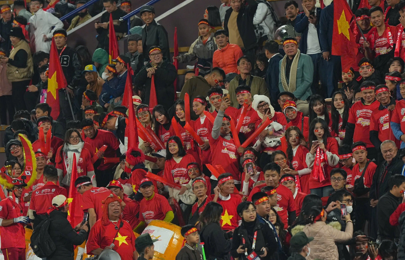 sao-tuyen-uc-an-tuong-manh-voi-nguoi-ham-mo-viet-nam-tai-giai-dong